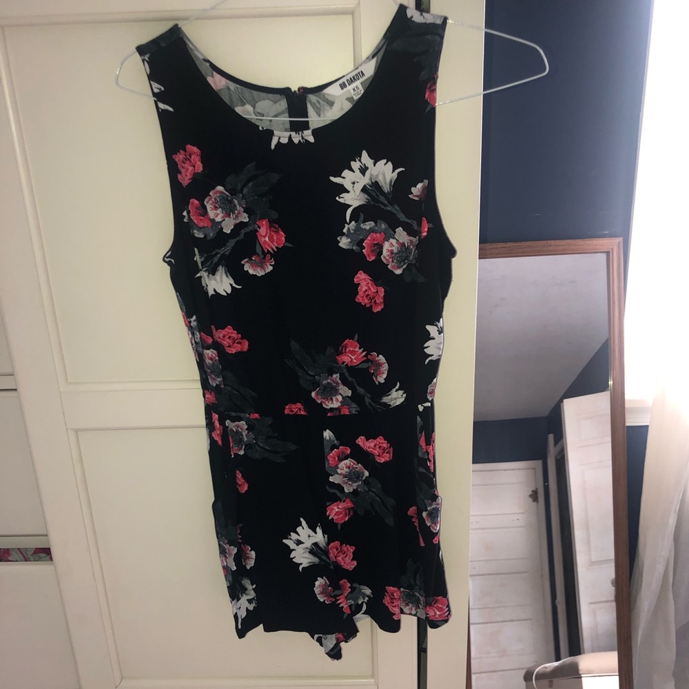 BB Dakota Floral Romper
